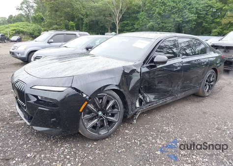 2024 BMW 760 I xDrive z USA, uszkodzony, nr VIN WBA33EJ02RCT04455